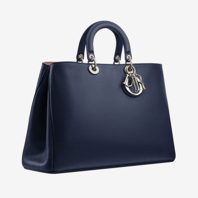 Nullam pretium justo Nullam pretium justo